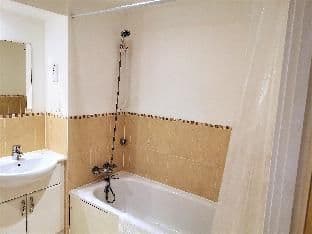 Luxury 2 Bedroom Apartment in Mallard photo 3