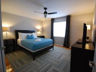 Brookwood Courtyard by BCA Furnished Apartments photo 4