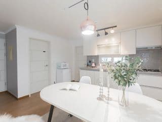 Sweet Story @Hongdae/Yeontral park/Stn. 5min/3Bed photo 2