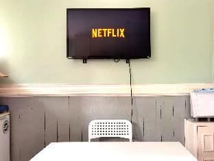 The Brum Home - Private Garden, BBQ, NETFLIX... photo 2