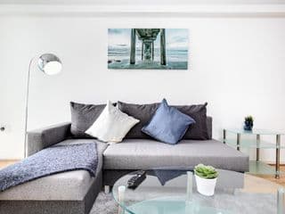 Azure Cubic photo 1