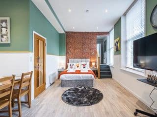 Majestic Modern Flat in the heart of London photo 1