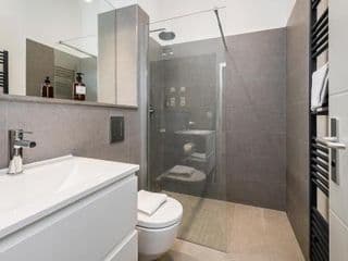 Stylish New Cube Loft II by Berlin-Wall-Apartments photo 3