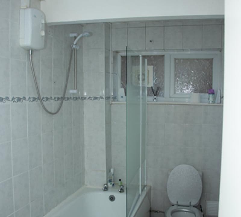 Comfy/PoundHill/Crawley Apart near Gatwick/London