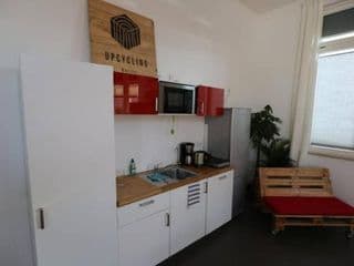 Luftiges Upcycling Studio im EG - Zentral photo 4