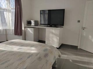 Stunning Double Room in Harrow photo 2