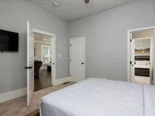 Atlanta Luxury Vacation Home by Downtown & Airport photo 3