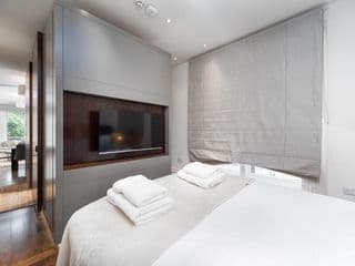 Grosvenor Gardens by CAPITAL photo 4