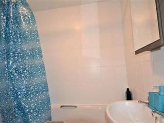 London Zone 2 Lovely 4 bedroom Apartment - 3 Trowbridge Road photo 4