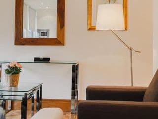 Monument Apartments photo 2