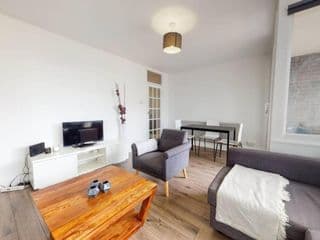 Amazing 3 Bedroom Flat - 4mins to tube station photo 3
