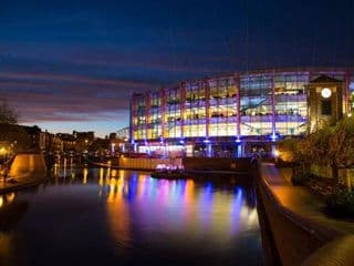 City Centre Apartment - Fantastic Location photo 4