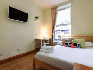 Harrow Rd Rooms by DC London Rooms photo 1