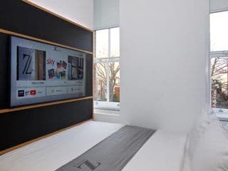 The Z Hotel Trafalgar photo 1