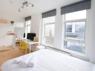 272&294 Franciscan Road Rooms&Studios by EveryWhere to Sleep London photo 1