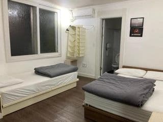 Yellow@Itaewon Guesthouse photo 2