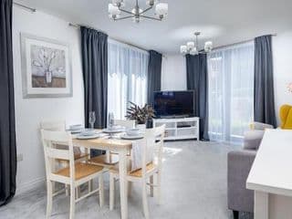 Luxury 2Bed Spacious Apartment- City Centre- Free Parking photo 1