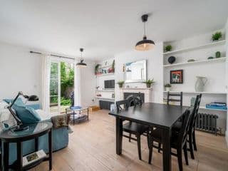 Stylish 2-bed flat with private garden in Notting Hill, West London photo 2