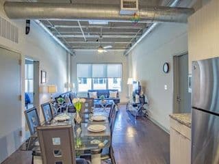 2 Bedroom Fully Furnished Apartment near Emory University Hospital Midtown photo 4
