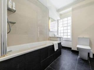 Cosy 2 Bedroom Apartment in Bayswater photo 2