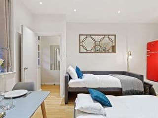 Trendy 1 Bedroom Apartment in the Heart of London photo 4