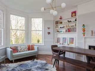 Newly Renovated 3 Bedroom Apartment in North West London photo 1