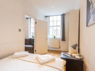 Mansion House Apartments photo 3