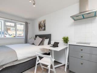 Findon Suite photo 1