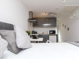 Findon Suite photo 4