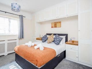 MPL Apartments - Woodside House by Harry Potter Studios photo 2