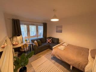 Rosebank House E3 photo 1