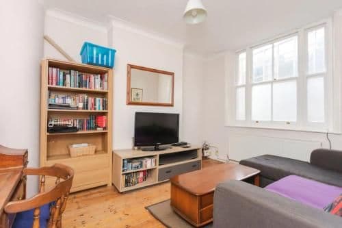 Cosy 2 Bedroom Apartment in Central London With Garden