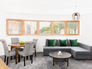 Washington 2 Bedroom Apartment By The Cube & Mailbox Parking & Private Terrace photo 3