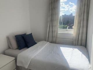 Putney Stylish Fantastically located 4 bedroom Townhouse photo 1
