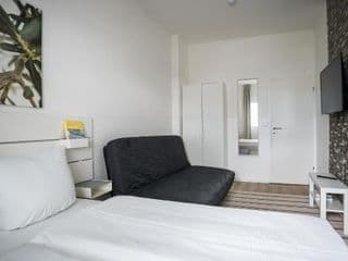 Spacious Apartment in Berlin Mitte for 6 photo 3