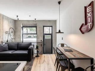 Industrial 57sqm 3room maisonette apt near center photo 1