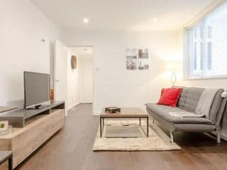 Modern Flat in the Heart of West London photo 1