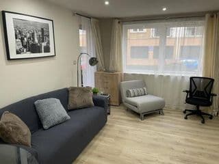 Tranquil, Modern & Large Flat With Parking photo 1