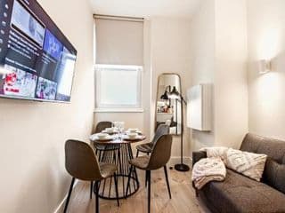 Modern Apartments in Paddington Central London FREE WIFI & AIRCON by City Stay London photo 4