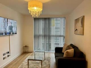 Elegant & Cozy, Gold Decor Apartment, B1 photo 1