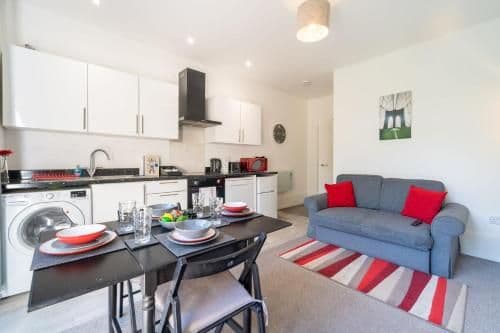 Ruby Suite by StayStaycations