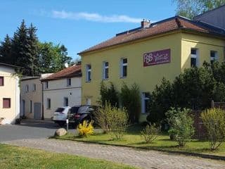 1 Zimmer Apartment mit bis zu 5 Schlafplätzen, separate Küche und Bad mit Garten und Parkplatz photo 3
