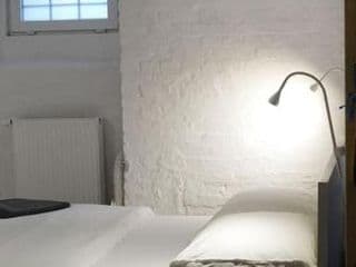 Central, cozy & beautiful designed 2-rooms Apt. near river photo 3