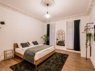 LivingKreuzberg - Stilvolle Altbauwohnung photo 1