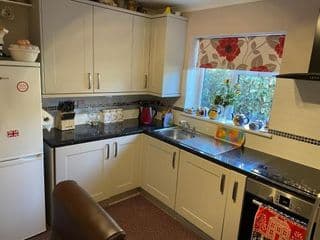 Private Apartment in Windsor photo 3