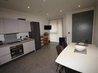 Hendon Place photo 3