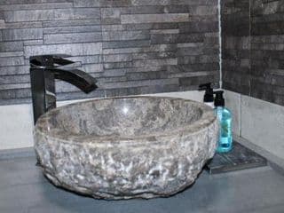 Stylish 4-Bedroom House near NEC/BHX photo 4
