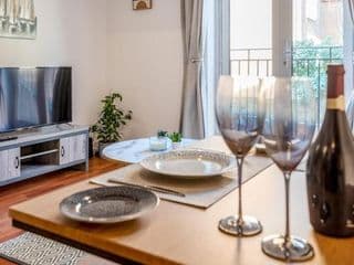 Pass the Keys Stylish Cosy and Central 1 Bed Flat with Parking photo 4