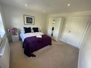 Light and Modern 2BR 1.5BA, newly refurbished! photo 2