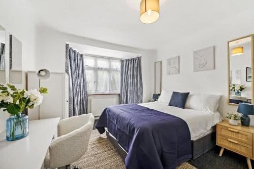 Beautiful Large double room in west London
